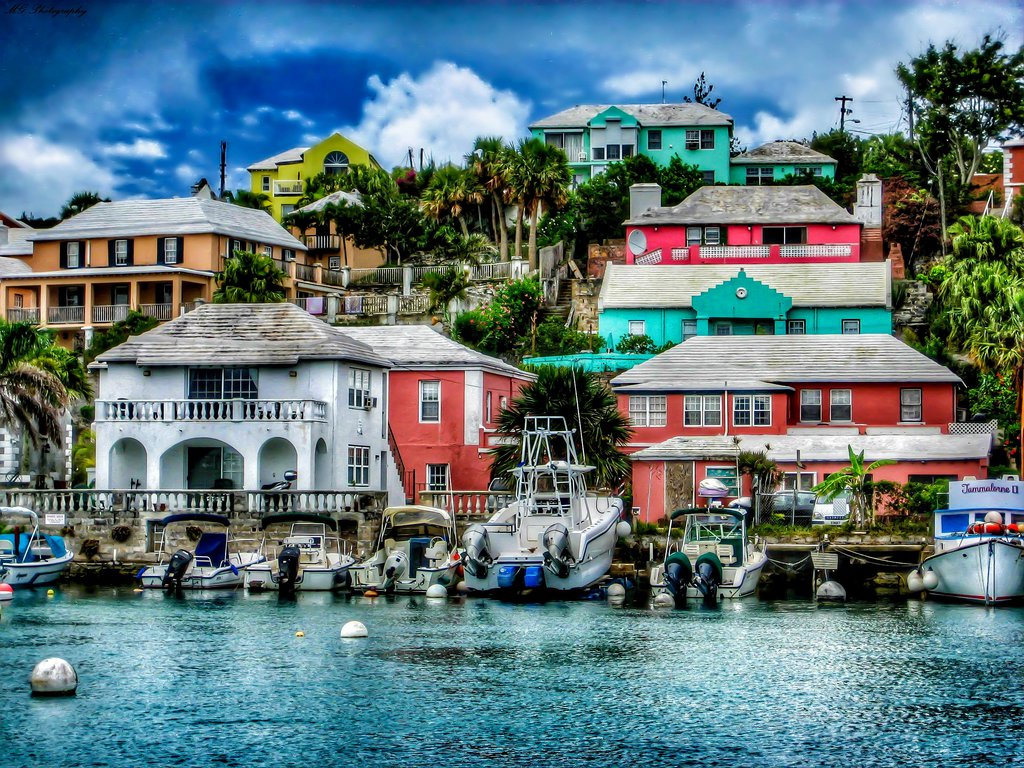 Llamar a Bermuda Llamar a Bermuda. Prefijo:144